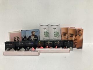 Lot 860  
            Chesterfield SR46 - Parcel Delivery Only 

                
QTY OF ASSORTED BEAUTY PRODUCTS TO INCLUDE GLOSSIER N01 PERFECT GLIDE EYELINER PE...