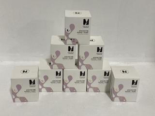 Lot 871  
            Chesterfield SR46 - Parcel Delivery Only 
                
8 X HOLISTIC LONDON AFRICAN PINK PEPPER + PEONY SCENTED SOY CANDLE - TOTAL LOT OR...