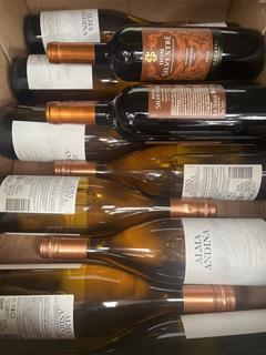 Lot 116  
            Chesterfield SR40 - Collection or Optional Delivery Available 

                
12 X ASSORTED BOTTLES OF WINE TO INCLUDE STEPHEN DAMIEN MAXWELL AND DON SILVESTRE...