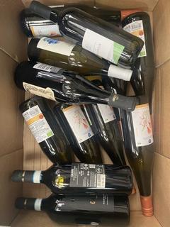 Lot 138  
            Chesterfield SR40 - Collection or Optional Delivery Available 

                
12 X ASSORTED BOTTLES OF WINE TO INCLUDE GRAN SELONE AND DEIDESHEIMER WEINMANUFAK...