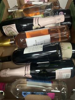 Lot 237  
            Chesterfield SR40 - Collection or Optional Delivery Available 

                
12 X ASSORTED ALCOHOLIC BEVERAGES TO INCLUDE CHAMPAGNE, WINE, VODKA AND GIN (LOCA...