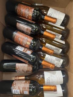 Lot 240  
            Chesterfield SR40 - Collection or Optional Delivery Available 

                
12 X ASSORTED BOTTLES OF WINE TO INCLUDE STEPHEN DAMIEN MAXWELL AND DON SILVESTRE...