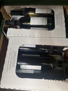 Lot 253  
            Chesterfield SR40 - Collection or Optional Delivery Available 

                
12 X BOTTLES OF BONELLI MALVASIA WINE (LOCATION: SR39)(18+ ID MAY BE REQUIRED UPO...