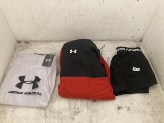 Lot 114  
            Chesterfield SR40 - Parcel Delivery Only 

                
3 X ASSORTED CLOTHING TO INCLUDE UNDER ARMOUR SHORTS IN BLACK SIZE M (LOCATION: B...