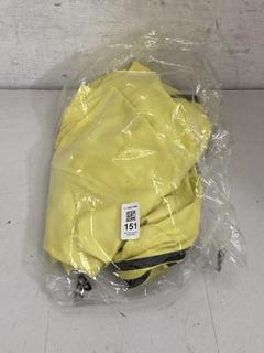 Lot 151  
            Chesterfield SR40 - Parcel Delivery Only 

                
ADIDAS NEWCASTLE UNITED FOOTBALL TOP IN YELLOW SIZE 3XL (LOCATION: B RACKING)