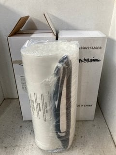 Lot 1006  
            Marchington SR18 - Parcel Delivery Only 
                
2 X COMFORT MEMORY FOAM TOPPER WITH STRAPS - SIZE: 120CM X 200CM X 4CM: LOCATION ...