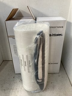 Lot 1007  
            Marchington SR18 - Parcel Delivery Only 
                
2 X COMFORT MEMORY FOAM TOPPER WITH STRAPS - SIZE: 120CM X 200CM X 4CM: LOCATION ...