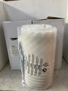 Lot 1014  
            Marchington SR18 - Parcel Delivery Only 
                
2 X COMFORT MEMORY FOAM TOPPER WITH STRAPS - SIZE: 160CM X 190CM X 4CM: LOCATION ...