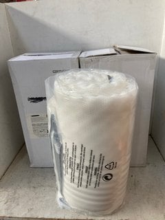 Lot 1015  
            Marchington SR18 - Parcel Delivery Only 
                
2 X COMFORT MEMORY FOAM TOPPER WITH STRAPS - SIZE: 160CM X 190CM X 4CM: LOCATION ...
