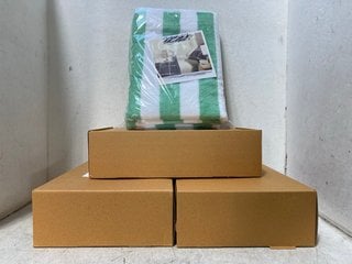 Lot 1034  
            Marchington SR18 - Parcel Delivery Only 
                
4 X SETS OF 2 CABANA STRIPE SEAFOAM GREEN BEACH TOWELS: LOCATION - BR2