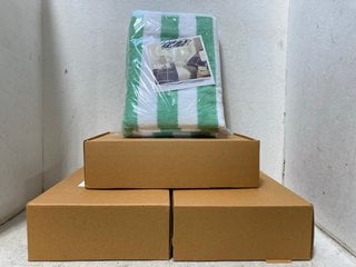Lot 1059  
            Marchington SR18 - Parcel Delivery Only 

                
4 X SETS OF 2 CABANA STRIPE SEAFOAM GREEN BEACH TOWELS: LOCATION - BR4