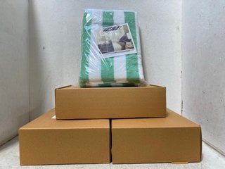 Lot 1060  
            Marchington SR18 - Parcel Delivery Only 

                
4 X SETS OF 2 CABANA STRIPE SEAFOAM GREEN BEACH TOWELS: LOCATION - BR4