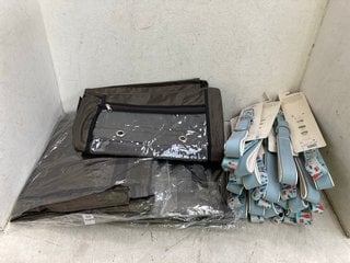 Lot 1089  
            Marchington SR18 - Parcel Delivery Only 

                
QTY OF ASSORTED ITEMS TO INCLUDE CATH KIDSTON LARGE PRINTED DOG LEAD: LOCATION - BR6