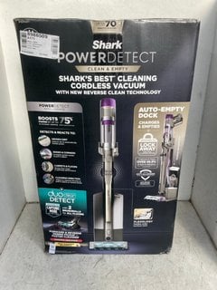 Lot 1139  
            Marchington SR18 - Parcel Delivery Only 

                
SHARK POWER DETECT CLEAN & EMPTY IP3251UKT CORDLESS VACUUM CLEANER - ORIGINAL RRP...