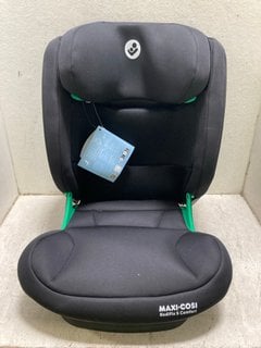 Lot 1174  
            Marchington SR18 - Parcel Delivery Only 

                
MAXI COSI RODIFIX CHILDRENS CAR SEAT: LOCATION - BR11