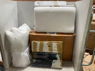 Lot 1190  
            Marchington SR18 - Parcel Delivery Only 

                
5 X ASSORTED HOUSEHOLD ITEMS TO INCLUDE TEMPUR ORIGINAL PILLOW: LOCATION - BR12