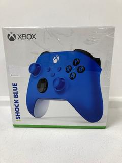 Lot 89  
            Nationwide - Parcel Delivery Only 

                
XBOX WIRELESS CONTROLLER GAMES CONSOLE ACCESSORIES (ORIGINAL RRP - £52) IN SHOCK ...
