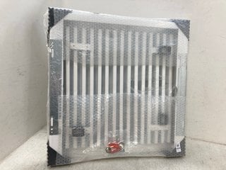 Lot 1004  
            Marchington SR14 - Parcel Delivery Only 

                
CONVECTOR TYPE 11 RADIATOR - SIZE: 600MM X 600MM: LOCATION - F5