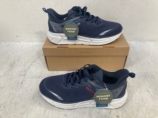 Lot 1060  
            Marchington SR14 - Parcel Delivery Only 
                
PAVERS ACTIVE LACE UP TRAINERS IN NAVY - UK SIZE 10: LOCATION - F8