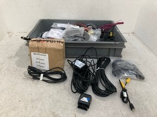 Lot 1196  
            Marchington SR14 - Parcel Delivery Only 
                
QTY OF ASSORTED TECH CABLES IN VARIOUS SIZES: LOCATION - F14