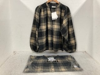 Lot 1215  
            Marchington SR14 - Parcel Delivery Only 

                
2 X ICHI ESIVA CHECKED SHIRTS - UK SIZE 38 - COMBINED ORIGINAL RRP £130: LOCATION...