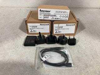 Lot 1252  
            Marchington SR14 - Parcel Delivery Only 

                
HONEYWELL UNIVERSAL AC ADAPTOR KIT - COMBINED ORIGINAL RRP £202: LOCATION - F16