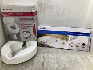 Lot 1292  
            Marchington SR14 - Parcel Delivery Only 

                
3 X ASSORTED BATHROOM ITEMS TO INCLUDE SAVANAH SLATTED BATH BOARD: LOCATION - F19