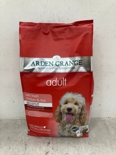 Lot 1351  
            Marchington SR14 - Parcel Delivery Only 

                
ARDEN GRANGE 12KG ADULT CHICKEN & RICE DOG FOOD - BBE 09.2027: LOCATION - E17