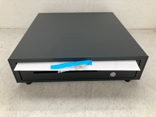 Lot 1371  
            Marchington SR14 - Parcel Delivery Only 

                
STAR ECO CASH DRAWER IN BLACK: LOCATION - E16