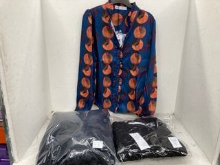 Lot 1421  
            Marchington SR14 - Parcel Delivery Only 

                
3 X ASSORTED WOMENS CLOTHING IN SIZE S/M TO INCLUDE THIS GIRLS CURIOSITY KNIT SWE...