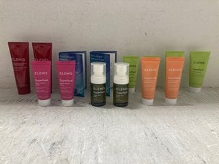 Lot 271  
            Marchington SR14 - Parcel Delivery Only 

                
14 X ELEMIS PRODUCTS TO INCLUDE 2 X ELEMIS SUPERFOOD GLOW PRIMING ILLUMINATED MOI...