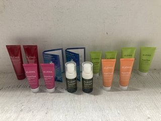 Lot 290  
            Marchington SR14 - Parcel Delivery Only 
                
14 X ELEMIS PRODUCTS TO INCLUDE 2 X ELEMIS SUPERFOOD GLOW PRIMING ILLUMINATED MOI...