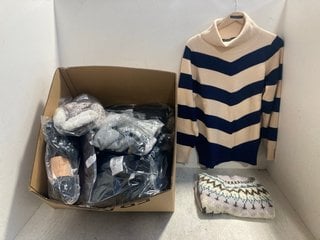 Lot 305  
            Marchington SR14 - Parcel Delivery Only 

                
QTY OF ASSORTED WOMENS CLOTHING/NIGHTWEAR IN VARIOUS SIZES TO INCLUDE MARLA WYNNE...