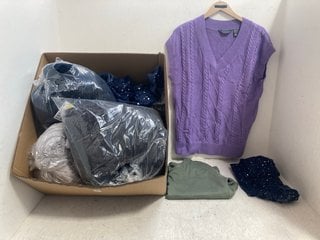 Lot 330  
            Marchington SR14 - Parcel Delivery Only 
                
QTY OF ASSORTED WOMENS CLOTHING/NIGHTWEAR IN VARIOUS SIZES TO INCLUDE RUTH LANGSF...