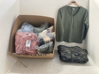 Lot 346  
            Marchington SR14 - Parcel Delivery Only 
                
QTY OF ASSORTED WOMENS CLOTHING/NIGHTWEAR IN VARIOUS SIZES TO INCLUDE RUTH LANGSF...