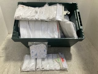 Lot 474  
            Marchington SR14 - Parcel Delivery Only 
                
QTY OF ASSORTED JOHN LEWIS & PARTNERS BABY/KIDS CLOTHING IN VARIOUS SIZES TO INCL...