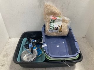 Lot 475  
            Marchington SR14 - Parcel Delivery Only 
                
QTY OF ASSORTED PET ITEMS TO INCLUDE CRITTER'S CHOICE ASPEN BEDDING FOR SMALL ANI...
