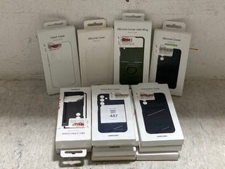 Lot 487  
            Marchington SR14 - Parcel Delivery Only 

                
QTY OF ASSORTED SMARTPHONE ACCESSORIES TO INCLUDE SAMSUNG GALAXY Z FOLD5 SLIM S P...