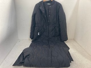 Lot 587  
            Marchington SR14 - Parcel Delivery Only 
                
2 X RUTH LANGSFORD QUILTED PADDED COATS IN BLACK - UK SIZE 12: LOCATION - G16