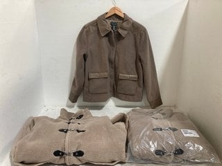 Lot 609  
            Marchington SR14 - Parcel Delivery Only 
                
3 X ASSORTED COATS TO INCLUDE RUTH LANGSFORD BORG COAT IN MINK - UK SIZE 14: LOCA...