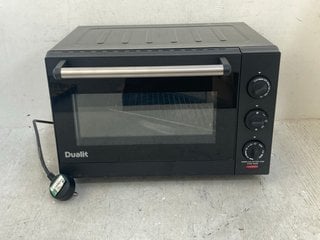 Lot 691  
            Marchington SR14 - Parcel Delivery Only 
                
DUALIT MINI OVEN - MODEL DMO22 - ORIGINAL RRP £174: LOCATION - G10