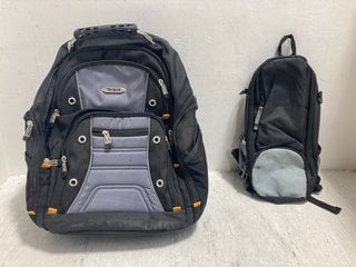 Lot 737  
            Marchington SR14 - Parcel Delivery Only 

                
TARGUS BACKPACK IN BLACK TO INCLUDE SMALL BACKPACK IN BLACK/GREY: LOCATION - G7
