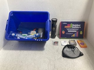 Lot 738  
            Marchington SR14 - Parcel Delivery Only 

                
QTY OF ASSORTED ITEMS TO INCLUDE COLLINS NUMBER BUILDERS: LOCATION - G7