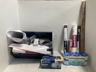 Lot 750  
            Marchington SR14 - Parcel Delivery Only 

                
QTY OF ASSORTED ITEMS TO INCLUDE BRITA MAXTRA PRO WATER FILTER: LOCATION - G7