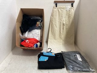 Lot 808  
            Marchington SR14 - Parcel Delivery Only 

                
QTY OF ASSORTED KIDS CLOTHING IN VARIOUS SIZES TO INCLUDE ADIDAS PACK OF 5 LINEN ...