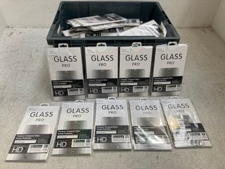 Lot 818  
            Marchington SR14 - Parcel Delivery Only 

                
QTY OF GLASS PRO+ PREMIUM TEMPERED GLASS SCREEN PROTECTORS: LOCATION - G3