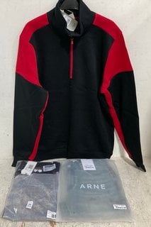 Lot 835  
            Marchington SR14 - Parcel Delivery Only 
                
3 X ASSORTED MENS CLOTHING IN VARIOUS SIZES TO INCLUDE PRETTY GREEN 15TH ANNIVERS...