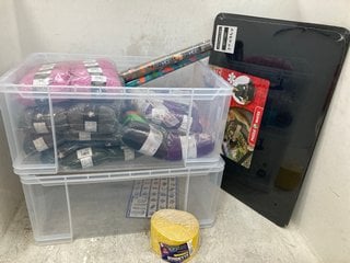 Lot 901  
            Marchington SR14 - Parcel Delivery Only 
                
QTY OF ASSORTED ITEMS TO INCLUDE PORTA PUZZLE BOARD: LOCATION - F1