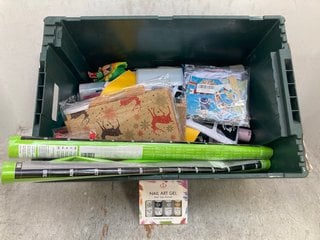 Lot 935  
            Marchington SR14 - Parcel Delivery Only 
                
QTY OF ASSORTED ITEMS TO INCLUDE BOX OF 4 GOICC NAIL ART GEL POLISHES: LOCATION - F2