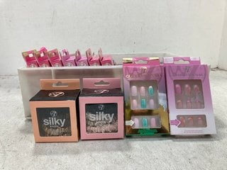 Lot 997  
            Marchington SR14 - Parcel Delivery Only 

                
QTY OF W7 BEAUTY PRODUCTS TO INCLUDE QTY OF GLAMOROUS NAIL KITS IN VARIOUS DESIGN...